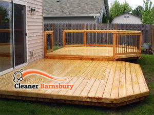 wooden-deck-cleaning-barnsbury